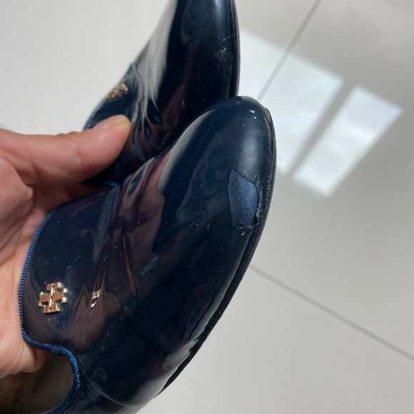 Tory Burch patent leather loafers - Picture 4 of 5